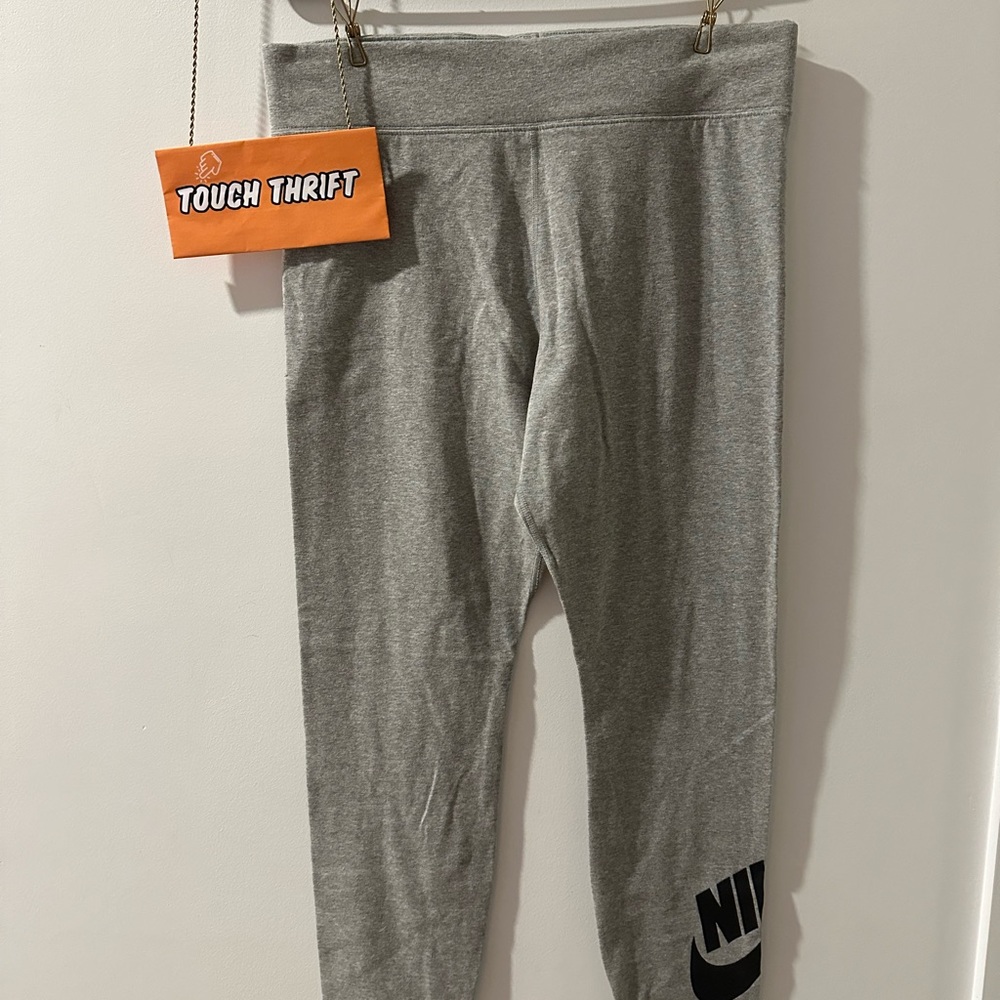 Nike Women’s Gray Leggings